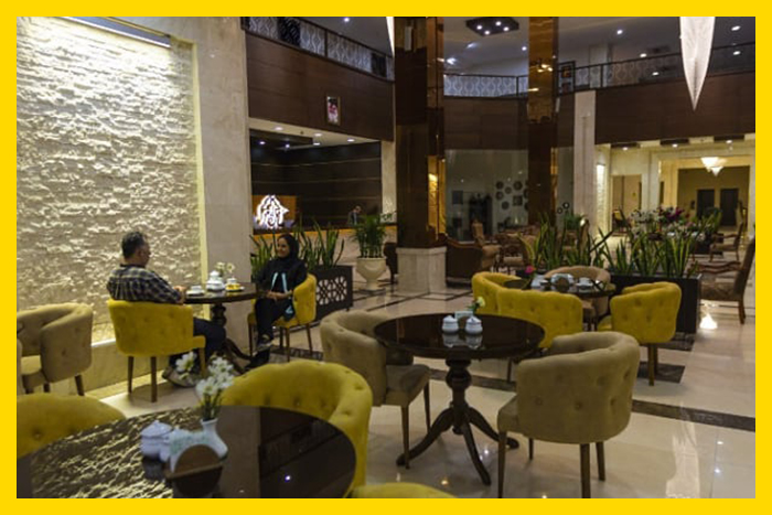 Shiraz Beyn Ol-Harameyn Hotel